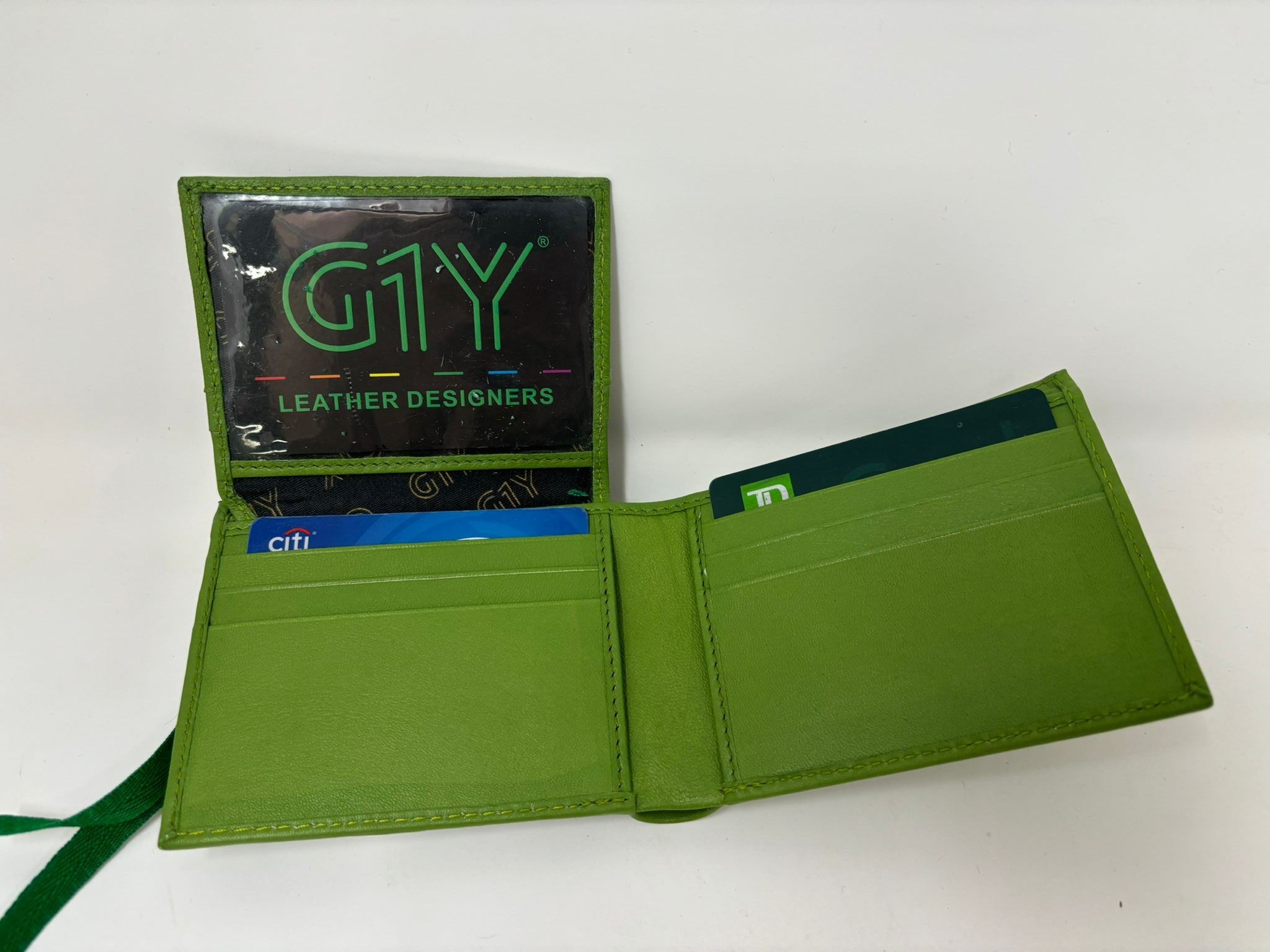G1Y The Star: Emerald Green Pulse